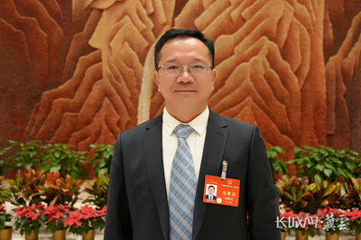 代表履責，兩會聲音｜中國樂凱黨委書記、董事長侯景濱履職盡責、建言獻策